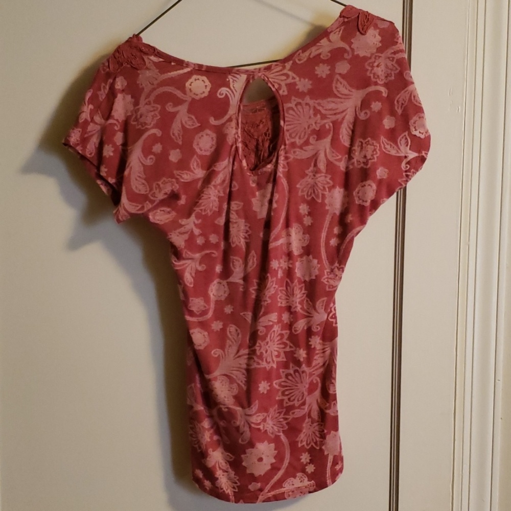 Shirt - Picture 2 of 2